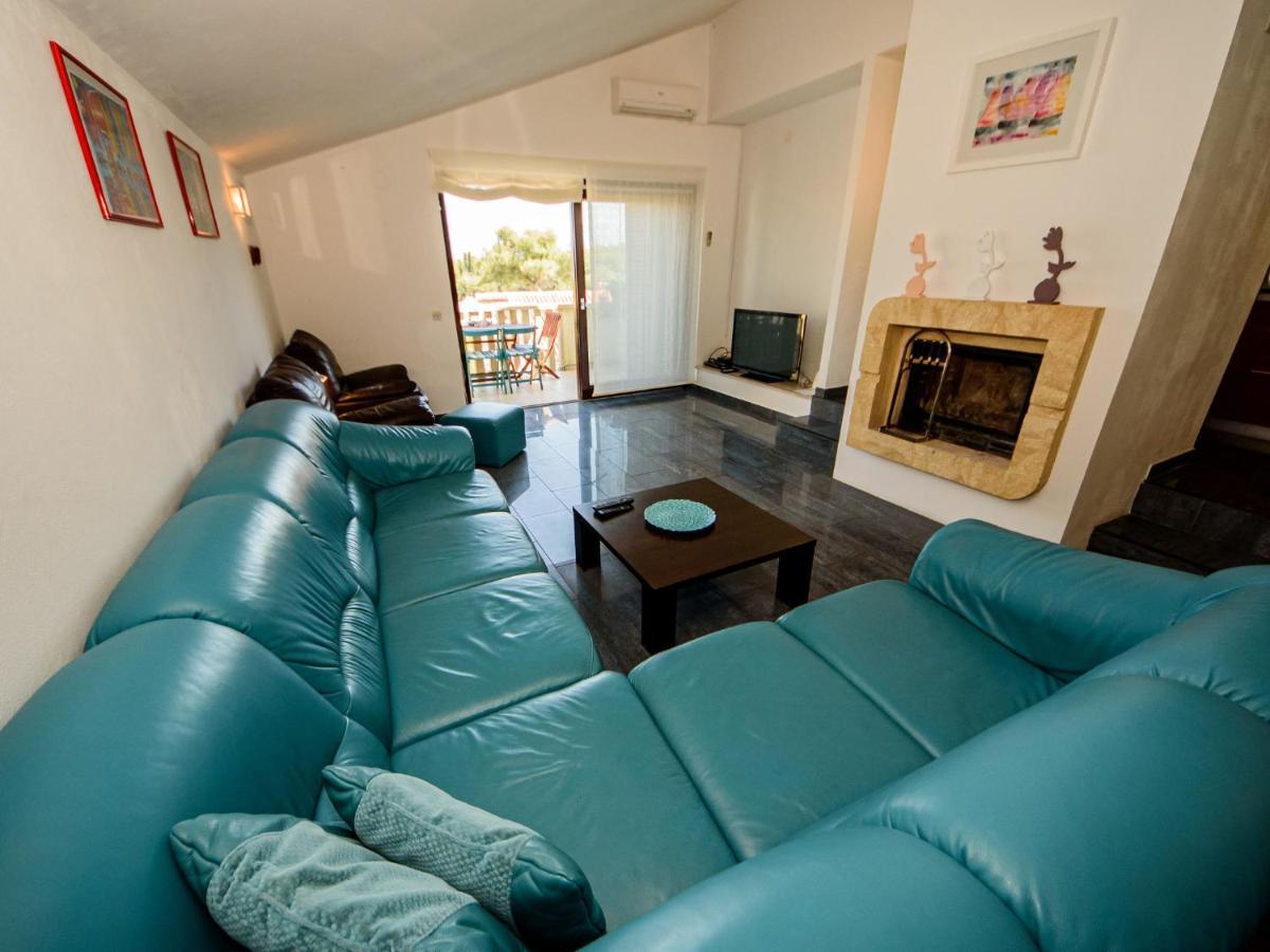 Holiday Home Silvija By Interhome Supetar Εξωτερικό φωτογραφία